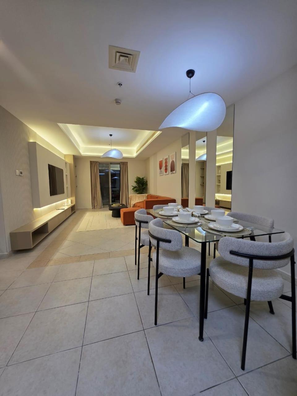 Apartment 28- Cozy 2br In Marina - Ideal For Family And Long Dubai