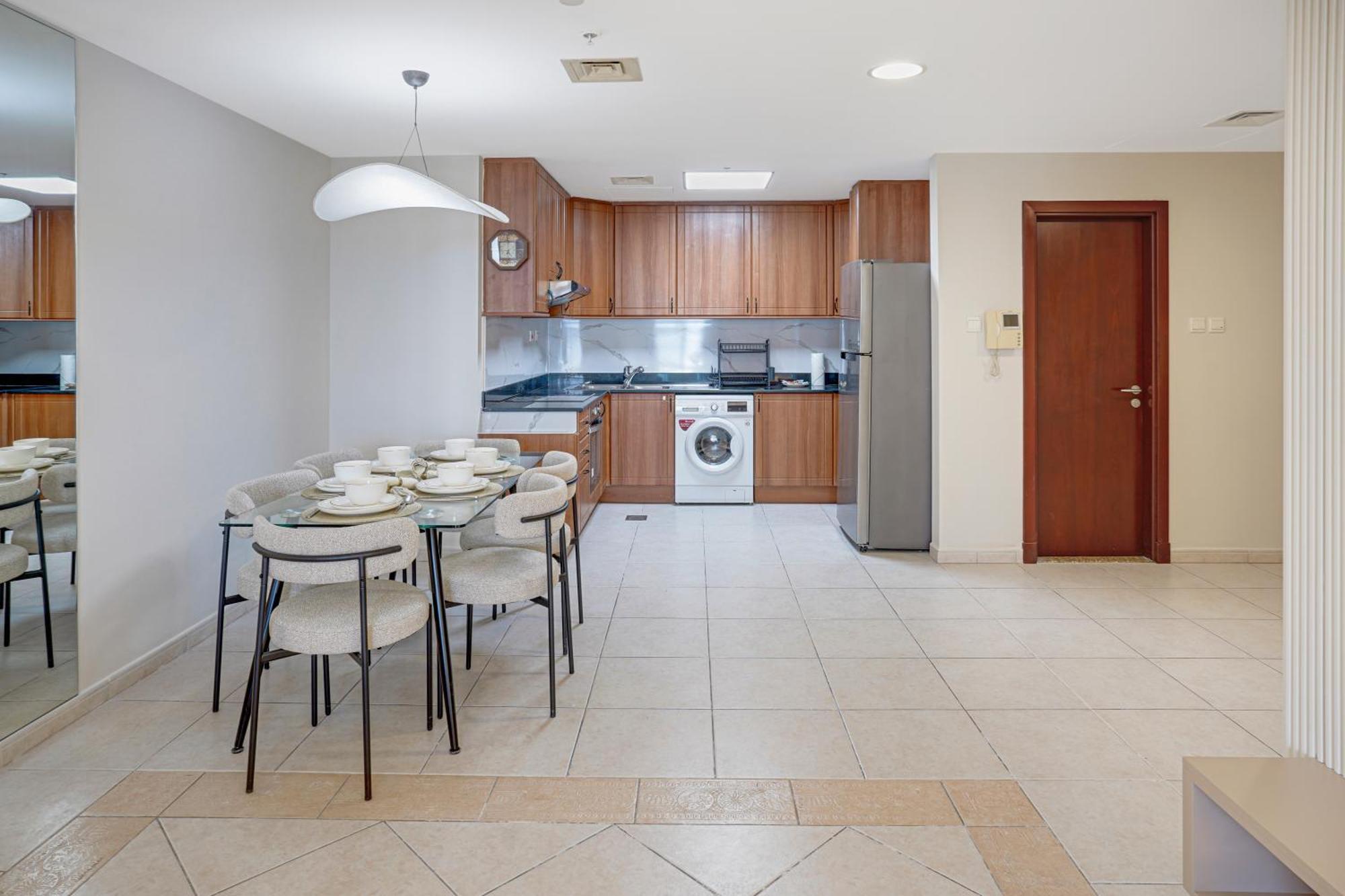 28- Cozy 2br In Marina - Ideal For Family And Long Apartment *
