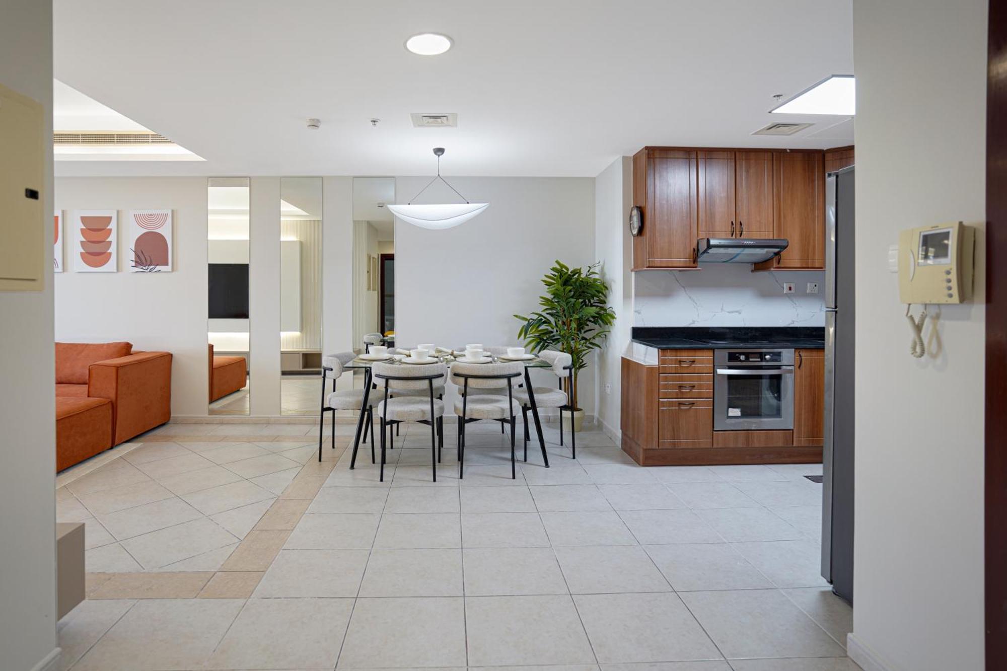 28- Cozy 2br In Marina - Ideal For Family And Long *